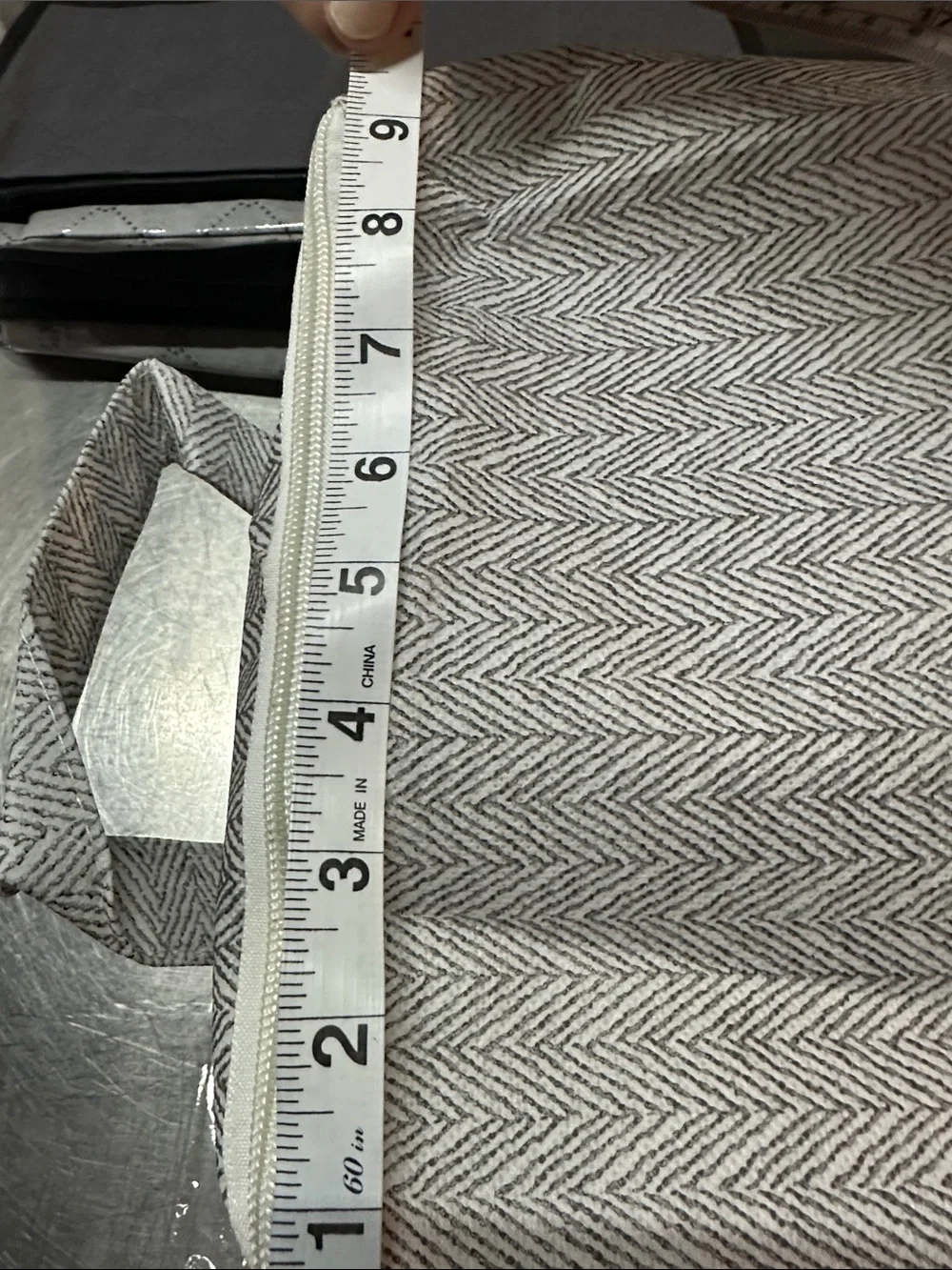 STORAGE Neutral Herringbone Zip Tote Bags.